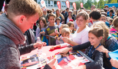 Joris rockt den Schwepnitzer Schulhof!